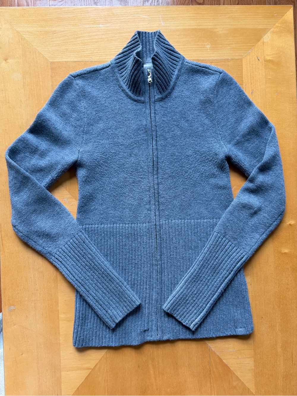 Y2K 2000s Gilly Hicks Blue Fitted Zip-Up Sweater Preppy Sporty Prep Fitted
